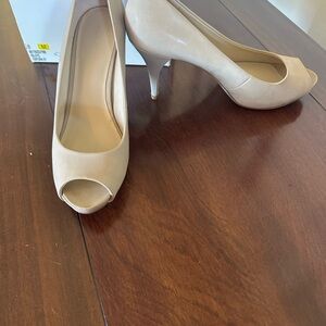 Nine West Beige Peep-Toe Heels